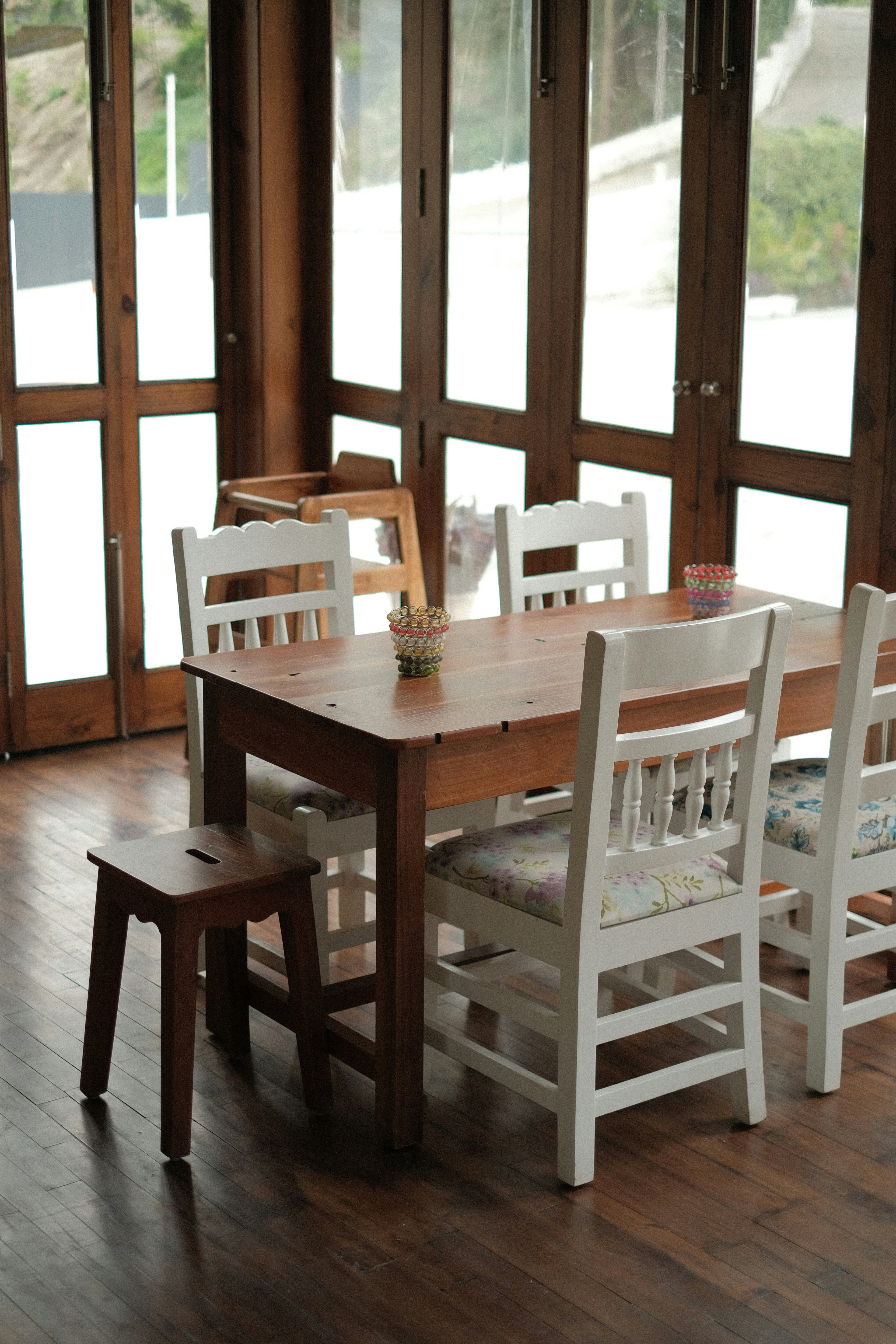 Scandinavian Oak Dining Table & Chair Set Showcase